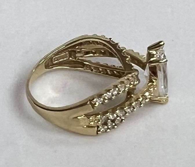 (2) 14k Gold Rings, 12g Total, White Artificial Stones