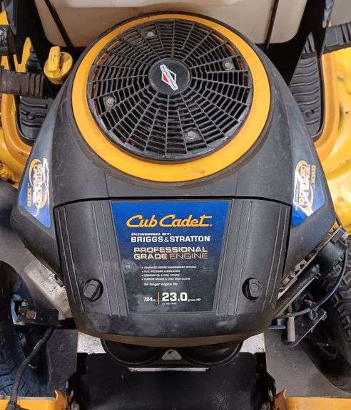 Cub Cadet LTX 1046 VT 46" Riding Lawnmower, Has New Blades, Runs & Operates