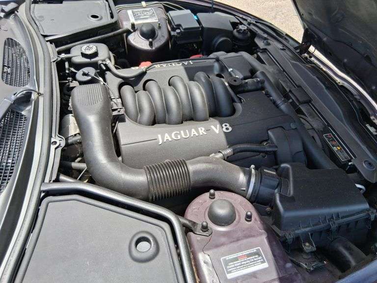 1998 Jaguar XK8 Convertible, PW, PL, A/C, 4.0L V8 Automatic, Only 31,832 Miles,  Runs & Drives