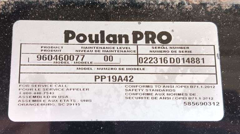 Poulan PRO PP19A42 Riding Lawnmower, Has New Blades, Runs & Operates
