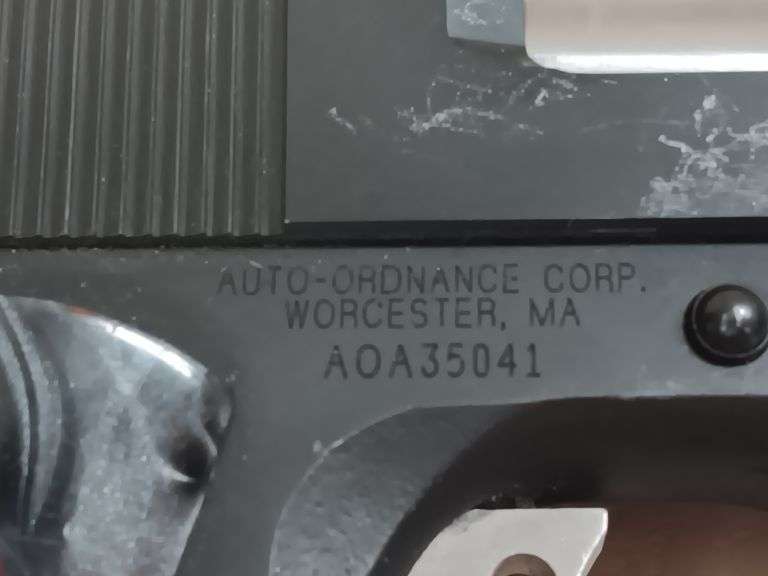 Auto Ordnance Model 1911 .40 S&W Pistol