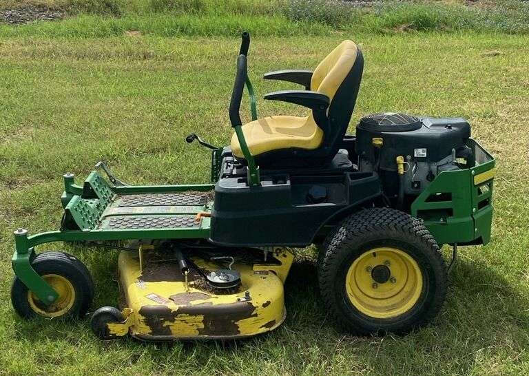 John Deere Z355R 48" Zero Turn Lawn Mower, 22hp Briggs & Stratton Engine, Runs & Operates