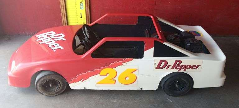 Dr. Pepper #26 Go Kart w/ Predator 212cc Gas Engine, Runs & Drives