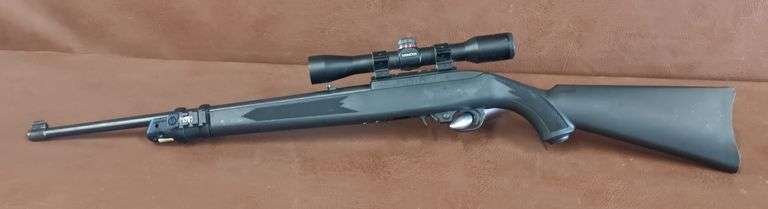 Ruger Model 10/22 .22LR Rifle w/ Simmons 4x32 Scope