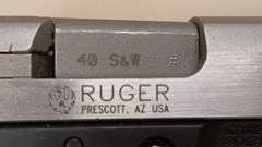 Ruger SR40 .40 S&W Pistol In Original Case, Comes w/ 1 Extra Magazine & Speed Loader