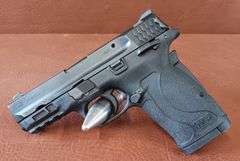 Smith & Wesson M&P 380 Shield EZ 380 Auto, w/ 1 Extra Magazine & Holster