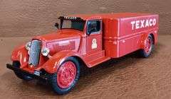 Texaco 1935 Dodge 3 Ton Platform Truck Die Cast Coin Bank, In Original Box w/ COA