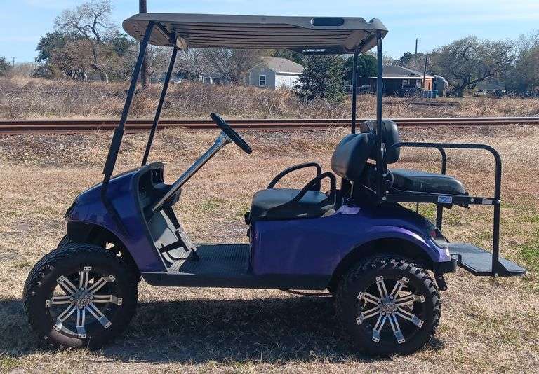 Bank Repo EZ Go Electric Cart, Does Not Run Will Need Repairs