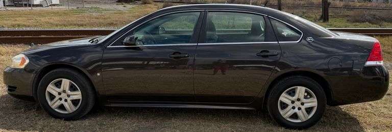 2009 Chevrolet Impala, 3.5L V6 Engine, A/C, PW, PL, Automatic Transmission, Runs & Drives