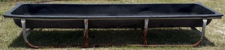 Behlen Country Bunk Feeder (121" x 28")