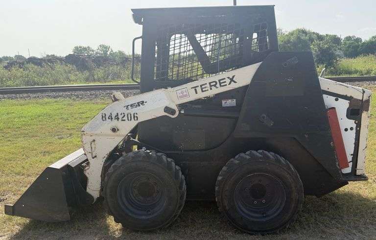 2011 Terex TSR50 Skid Steer Loader, 50hp Perkins Diesel, Runs Great!, Low Hours