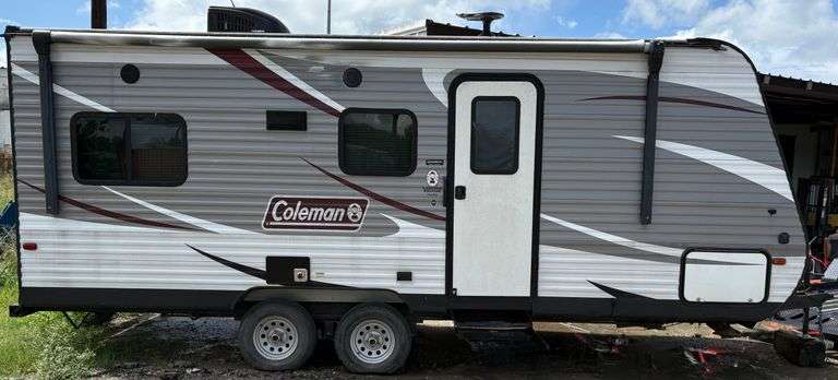 Bank Repo, 2019 Keystone Coleman 20' LT 202RD Travel Trailer, Sleeps 3, Queen Size Bed, Full Bathroom, Full Kitchen, No Slides