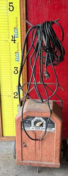 Lincoln Electric AC-225-S Arc Stick 225 Amp Welder, 220 Volt Single Phase, Does Work