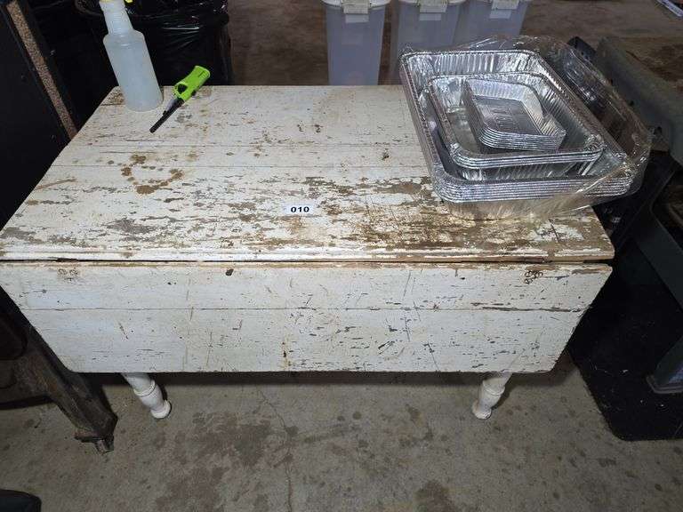 WOOD PREP TABLE AND TIN/ALUMINUM PANS.