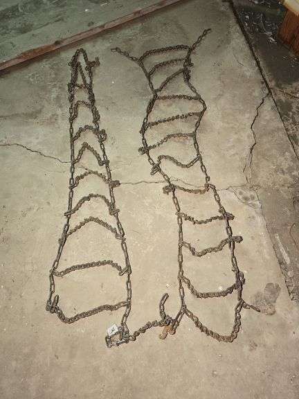 PICKUP CHAINS.