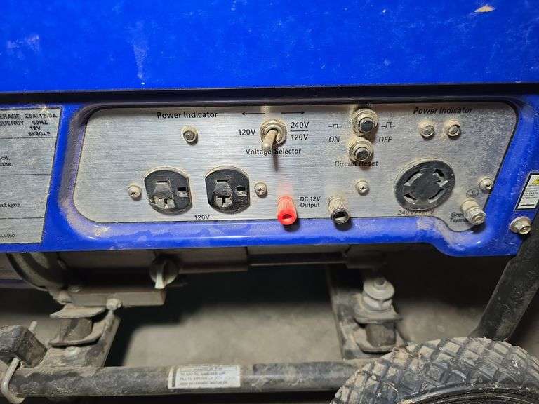 WEN POWER 3500 WATT GENERATOR. RUNS.