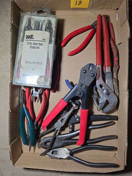 ASST. PLIERS AND SIDE CUTTERS.