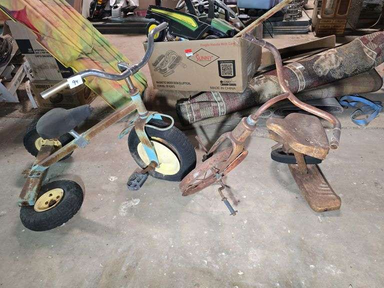 VINTAGE TRIKES.
