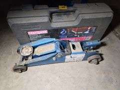 FLOOR JACK, NO HANDLE.
