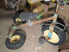 VINTAGE TRIKES.