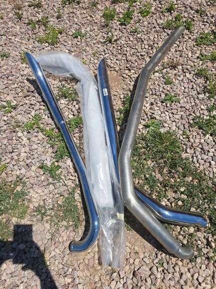 CHROME MOTORCYCLE EXHAUST PARTS.