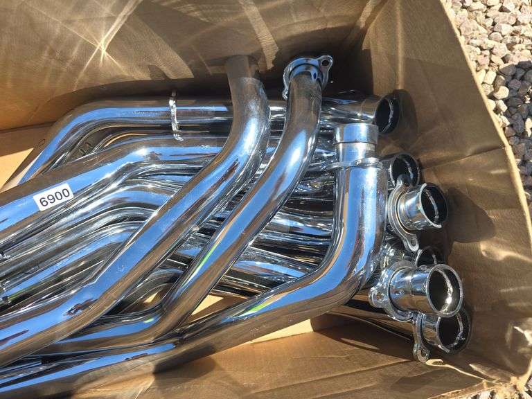 CHROME MOTORCYCLE EXHAUST PARTS.