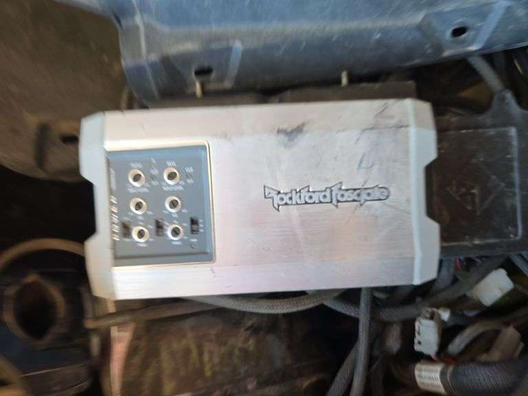 COMPLETE ROCKFORD FOSGATE MARINE OUTDOOR SPEAKER SYSTEM.
