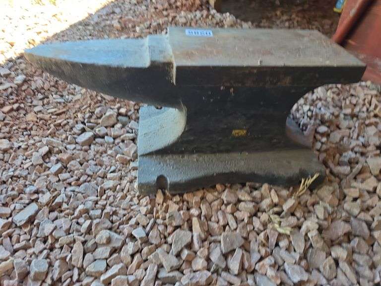 100LB ANVIL.