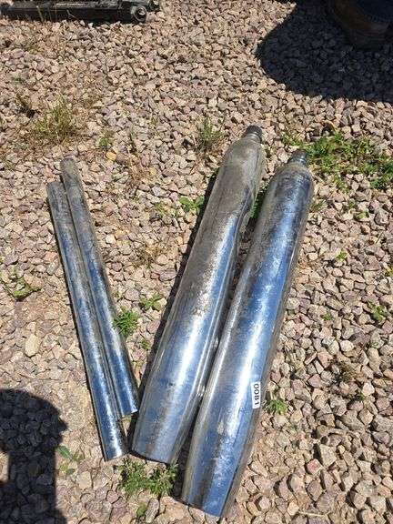 CHROME MOTORCYCLE EXHAUST PARTS.
