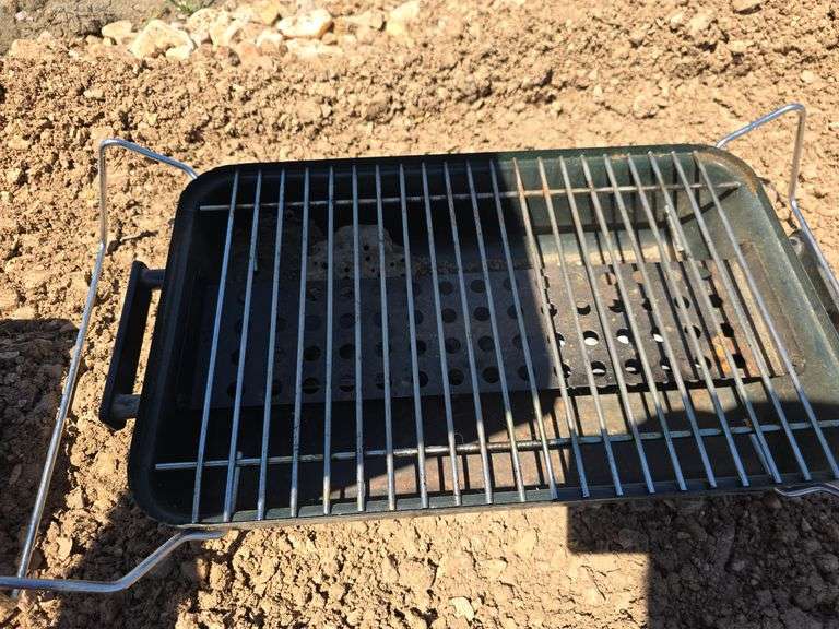 2- CAMP GRILLS, UNKNOWN CONDITION.