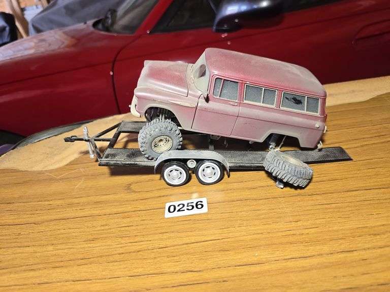 TOY CAR.