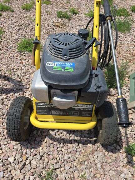 PRESSURE WASHER. RUNS, BUT OWNER STATES BYPASS VALVE IS STUCK OPEN SO IT WON'T GIVE ANY PRESSURE.