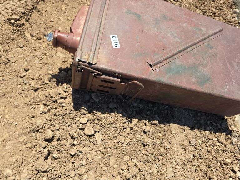 LOCKING AMMO CAN.