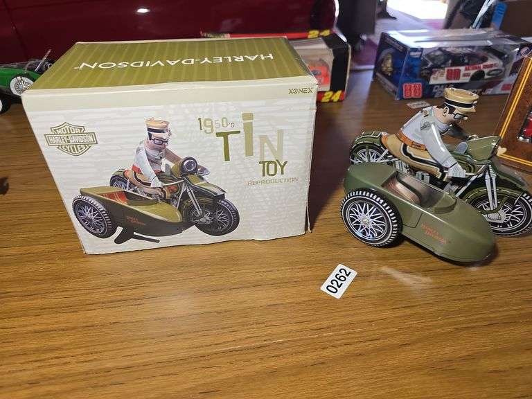 HARLEY-DAVIDSON 1950'S TIN TOY REPRODUCTION.