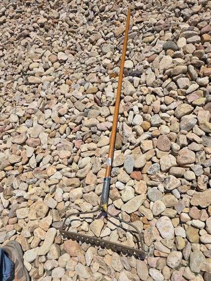 RAKE.