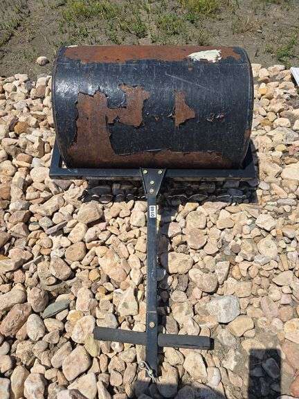 METAL YARD ROLLER