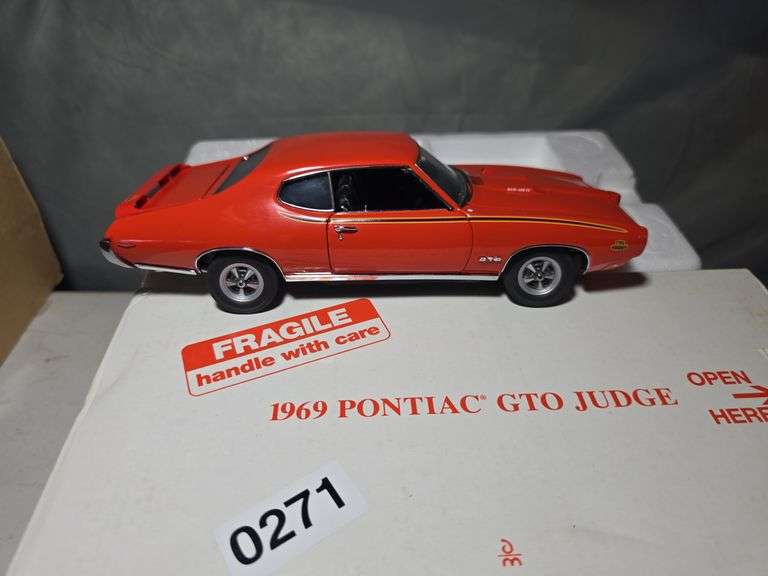 1969 PONTIAC GTO JUDGE DIE-CAST CAR.