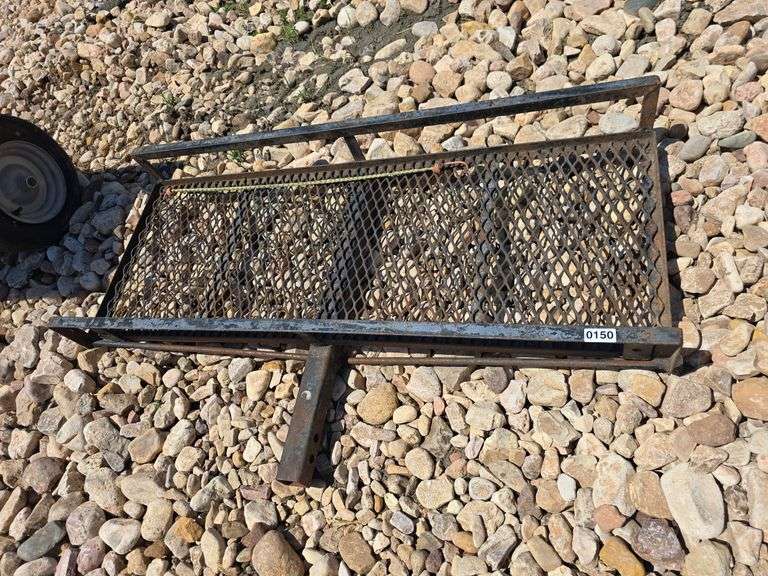HITCH RACK.