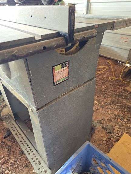 TABLE SAW.