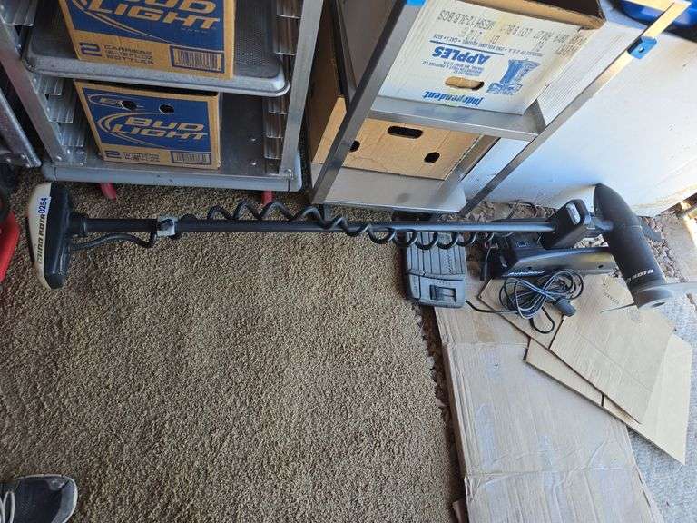 MINNKOTA 65LB THRUST AUTOPILOT TROLLING MOTOR. 12V.
