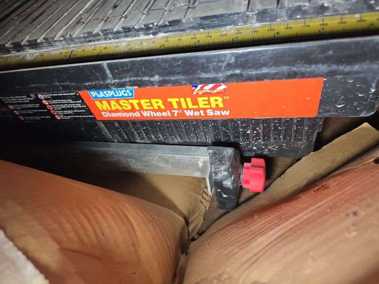 NEW DIAMOND WHEEL 7" WET SAW.