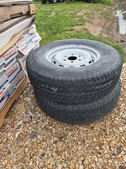 GOOD 245/75R16 TIRE ON WHEEL. OTHER 235/80R17 NO WHEEL, DECENT TREAD.