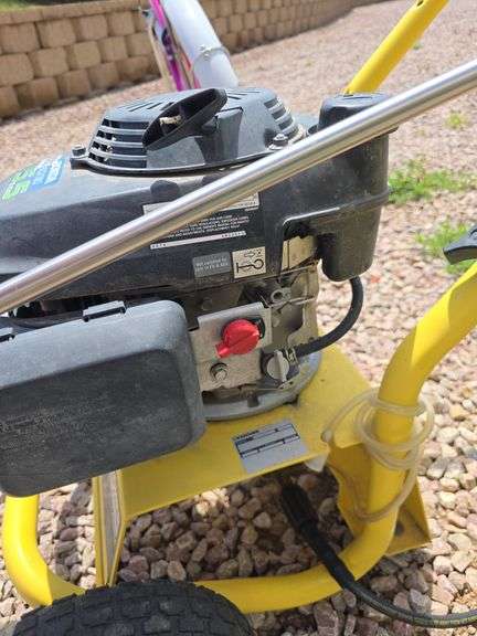 PRESSURE WASHER. RUNS, BUT OWNER STATES BYPASS VALVE IS STUCK OPEN SO IT WON'T GIVE ANY PRESSURE.