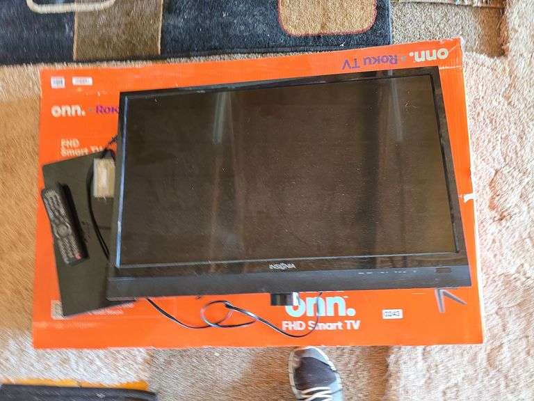 INSIGNIA NON-SMART TV.