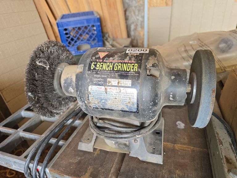 BENCH GRINDER.