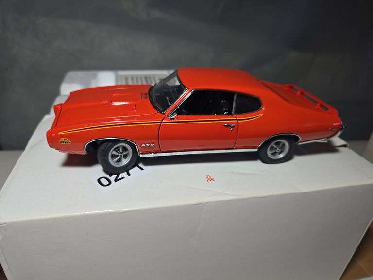 1969 PONTIAC GTO JUDGE DIE-CAST CAR.