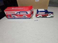 BUDWEISER DELIVERY CAR MODEL.
