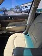 1999 LINCOLN CONTINENTAL. 32V INTECH V8. AUTO. 158K MILES. FRONT WHEEL DRIVE. RUNS AND DRIVES GOOD. ***THIS VEHICLE SELLS WITH TITLE!***
