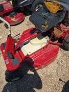 SNAPPER RIDING MOWER, RUNS AND DRIVES.