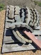 LANDSCAPE EDGING BRICKS.